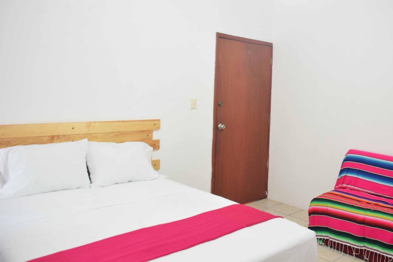 Hostal Casa Bohemia Merida Luaran gambar