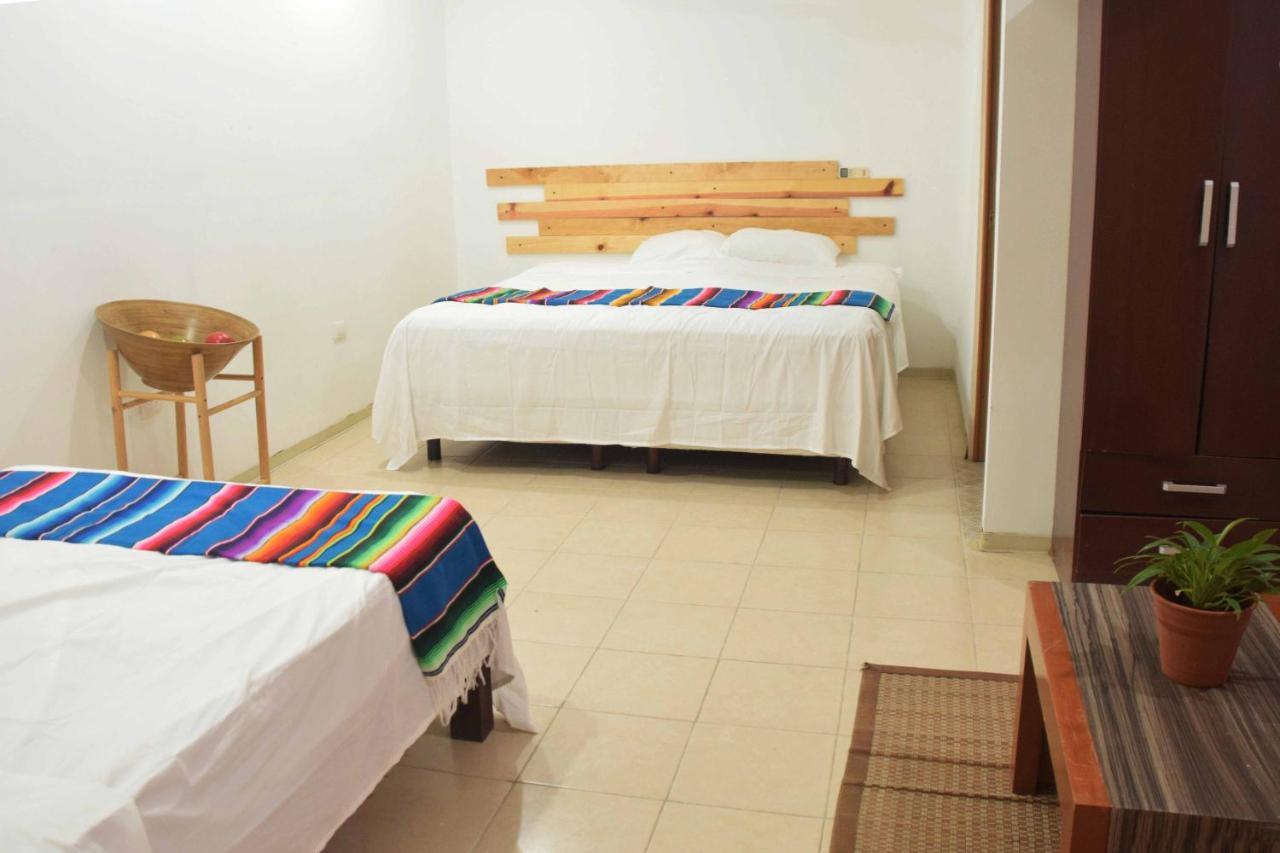 Hostal Casa Bohemia Merida Luaran gambar